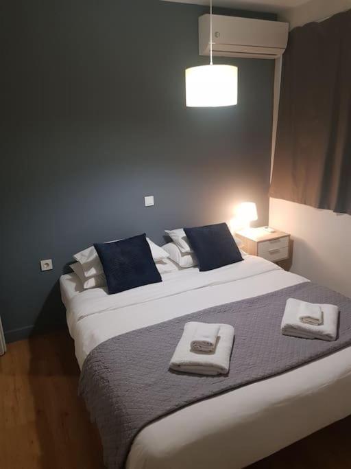 Modern, Quite 1-Bdr Apt 5 Min Walk To Acropolis Atenas Exterior foto